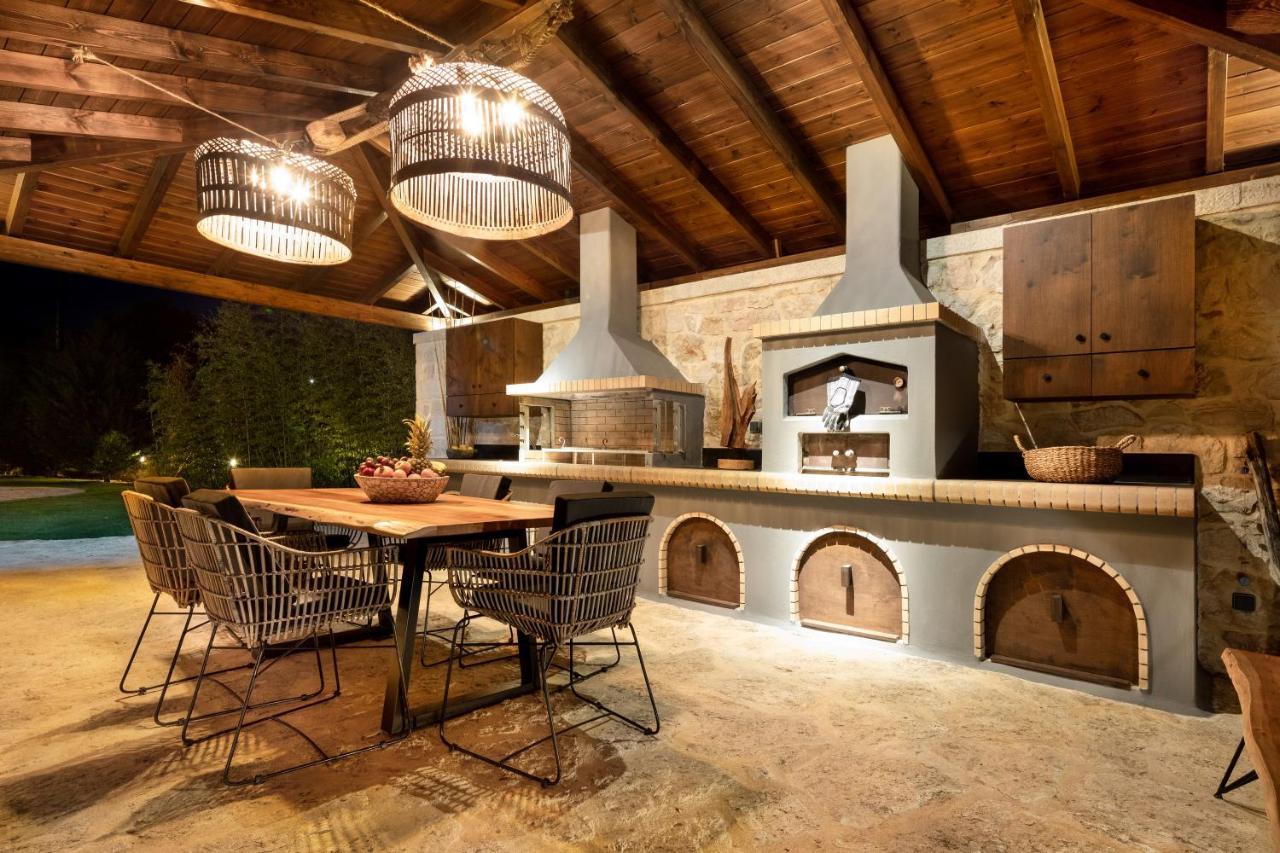 Stoneville Rethymno  Luaran gambar