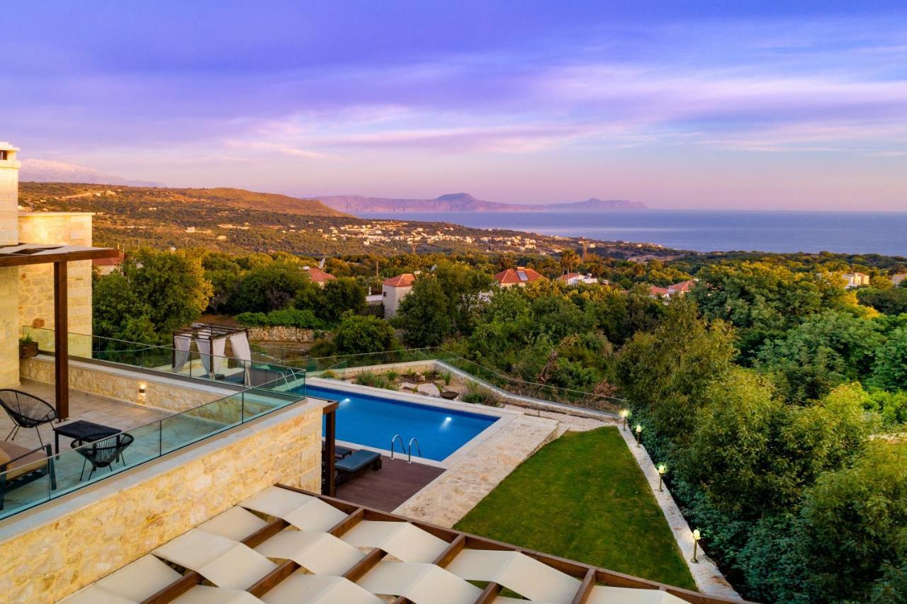 Stoneville Rethymno  Luaran gambar