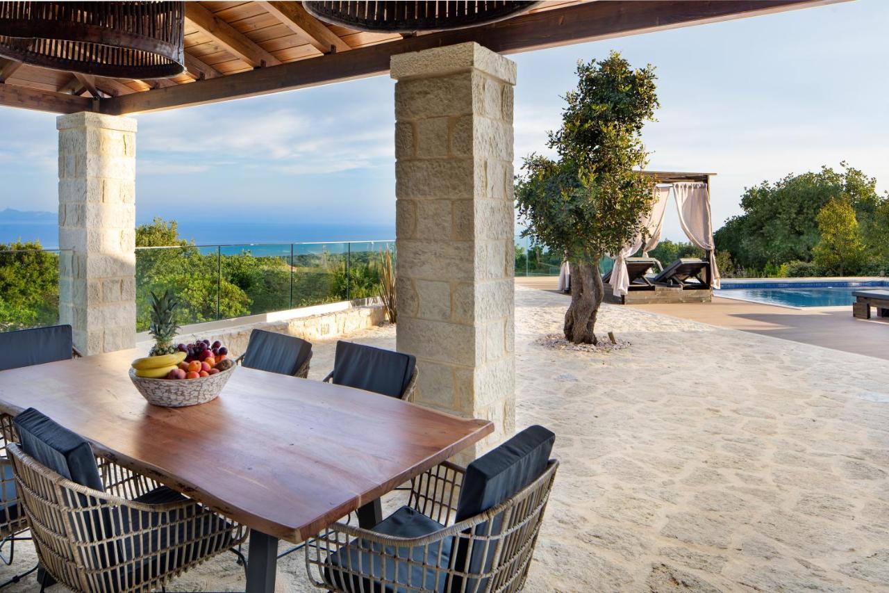 Stoneville Rethymno  Luaran gambar