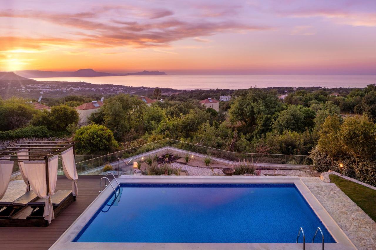 Stoneville Rethymno  Luaran gambar